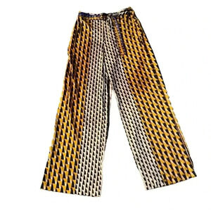 Wide Leg Pattern Pants. 🌸